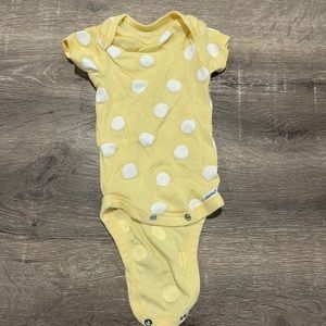 Gerber onesie 0-3